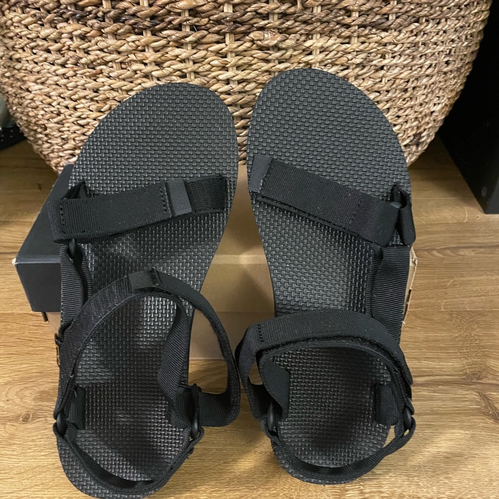 Teva Original Universal Men Size 10